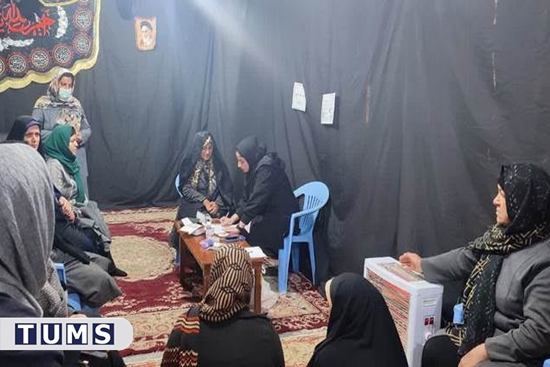 استقرار میز سلامت در راستای پویش ملی غربالگری دیابت و فشارخون بالا در پایگاه بسیج آل یاسین شهرستان اسلامشهر 